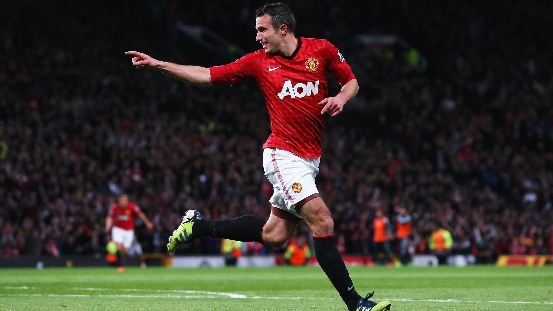 “武汉马拉松赛：决胜时刻，谁能迎风而上？”